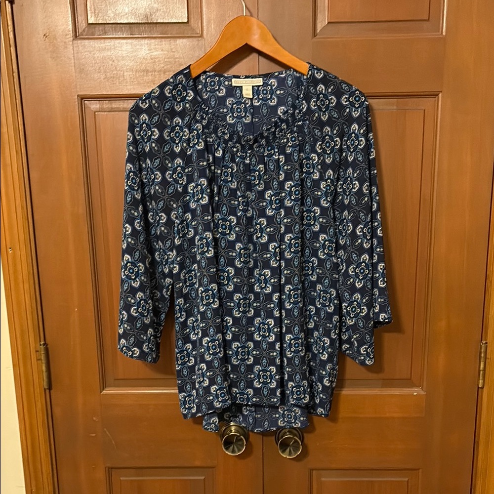 Dana Buchman Blue 3/4 Sleeve Relaxed Blouse